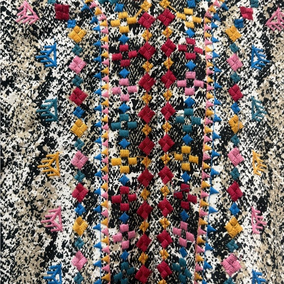 Savanna Jane Black and White Snake Print Blouse with Multicolor Embroidery - Picture 4 of 6